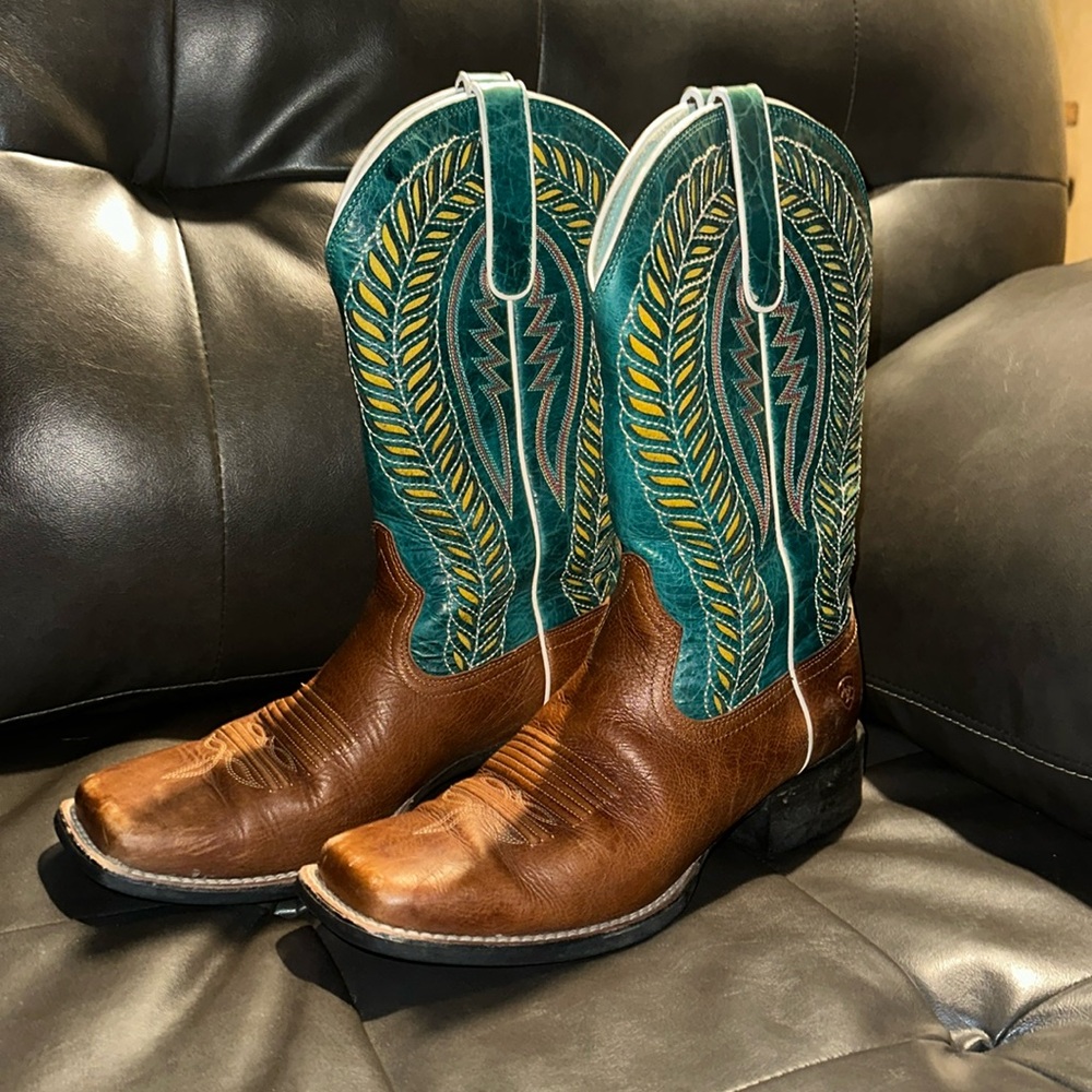 Ariat Quickdraw VentTEK boots size 9